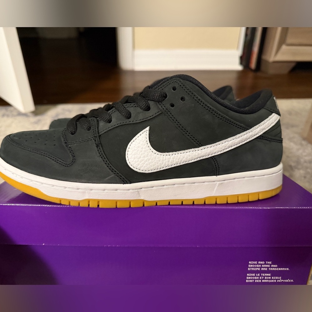 Nike SB Dunk Low Pro - Black Gum